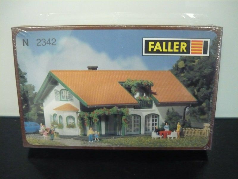 (image for) 2342 'Excellent' house