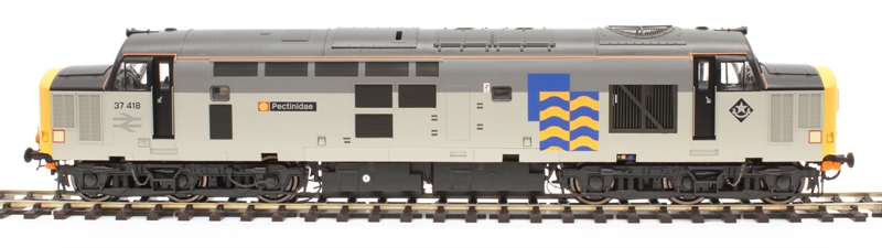 (image for) 3753 Class 37/4 Railfreight Petroleum 37418 Pectinidae