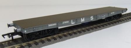 (image for) 38-741 LMS Parrot flat wagon