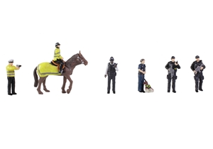 (image for) 36-440 Modern Police Figures