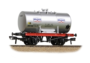 (image for) 38-782 20T Anchor-Mounted Tank Wagon 'Mobil' Silver