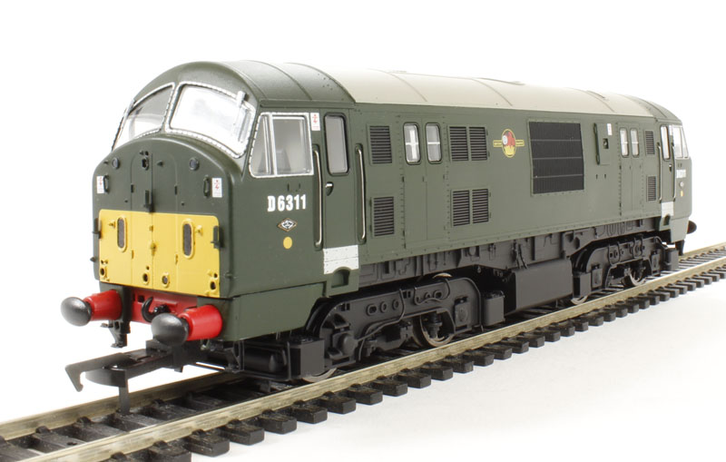 (image for) 4D-012-003 Class 22 D6311 in BR green with small yellow panels
