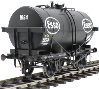(image for) 7F-059-010 14-ton Type B tank wagon "Esso" black - 1854