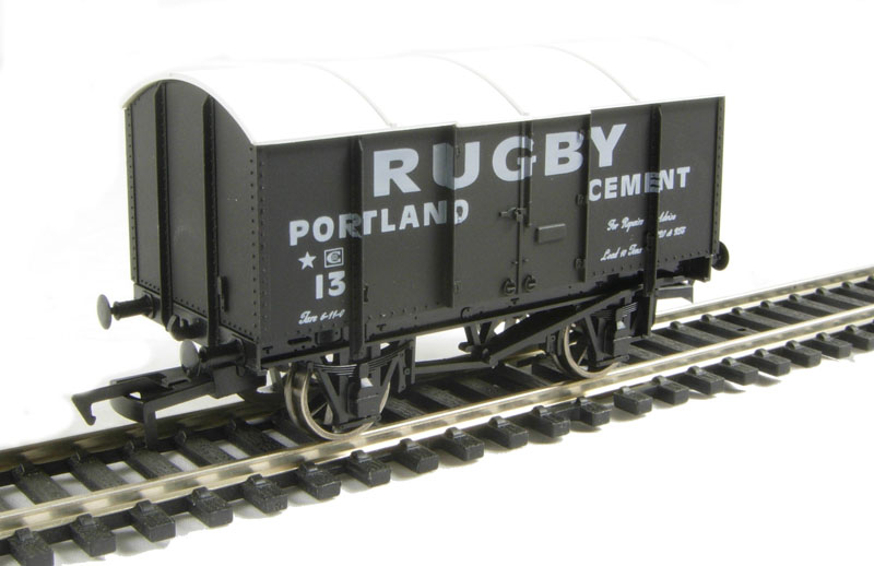 (image for) B760 General Purpose Van in Rugby Cement livery