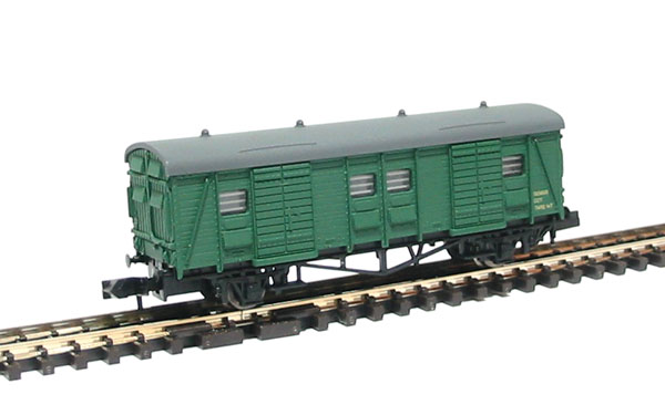 NB-003 CCT parcel van in SR green (image for) NB-003 CCT parcel van in SR green