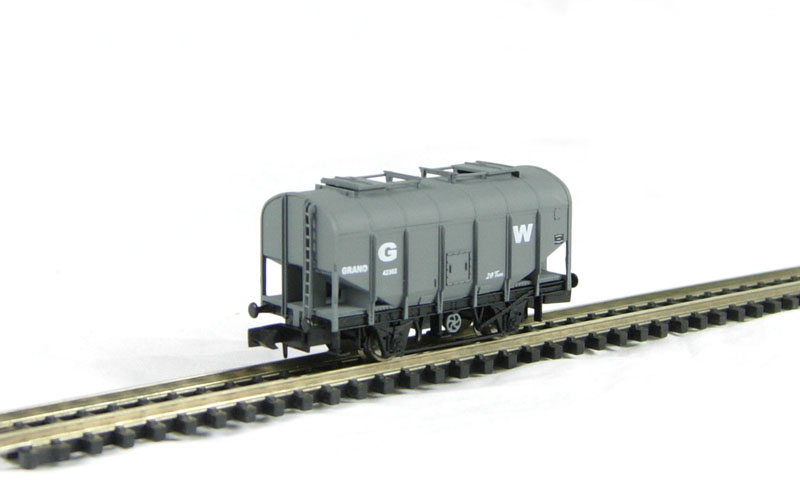 NB-042C Bulk grain hopper wagon 42316 in GWR grey (image for) NB-042C Bulk grain hopper wagon 42316 in GWR grey