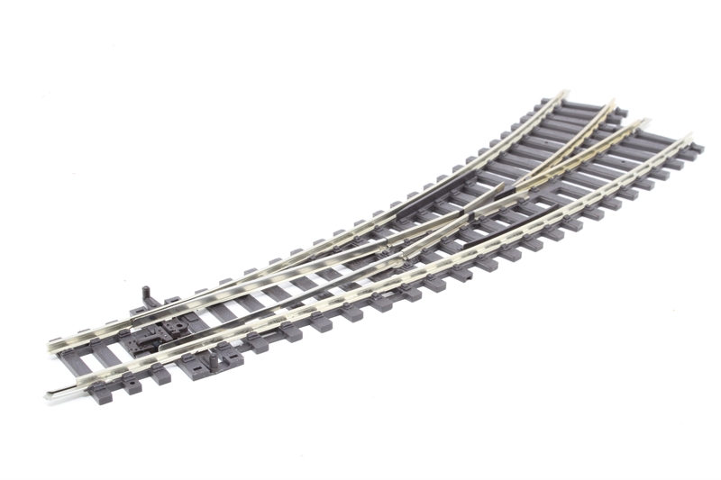 (image for) ST243 L/H curved turnout. 1st & 2nd radius