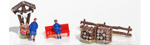 (image for) 33680 Noch Memorial cross scene