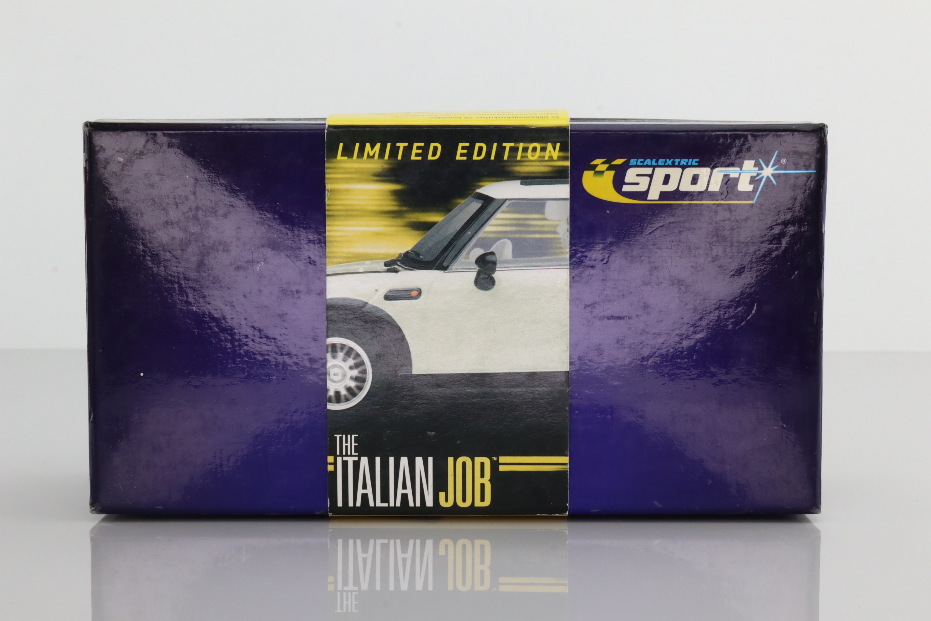 (image for) C2540A Italian Job Mini Cooper White