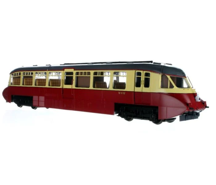 (image for) 7D-011-004 Streamlined Diesel Railcar W11 BR Chocolate/Cream