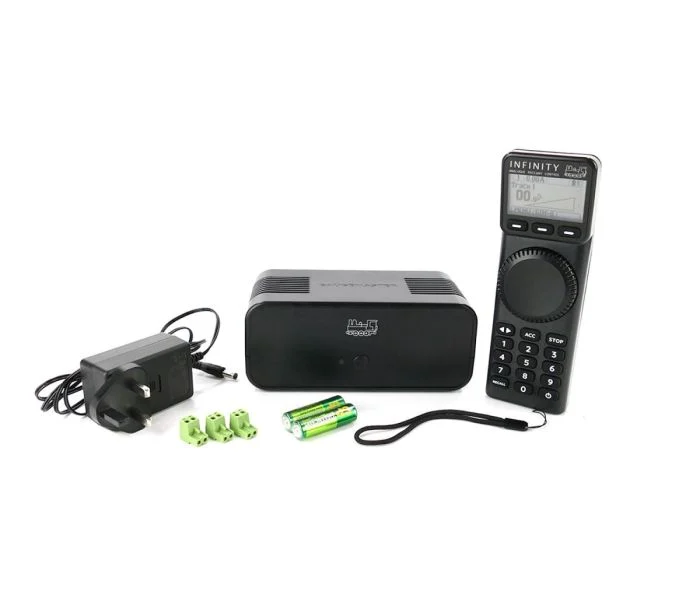 (image for) GMI-A01 Infinity Wireless Analogue Solo Model Railway System