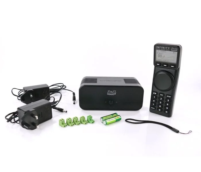 (image for) GMI-A02 Infinity Wireless Analogue Duo Model Railway System