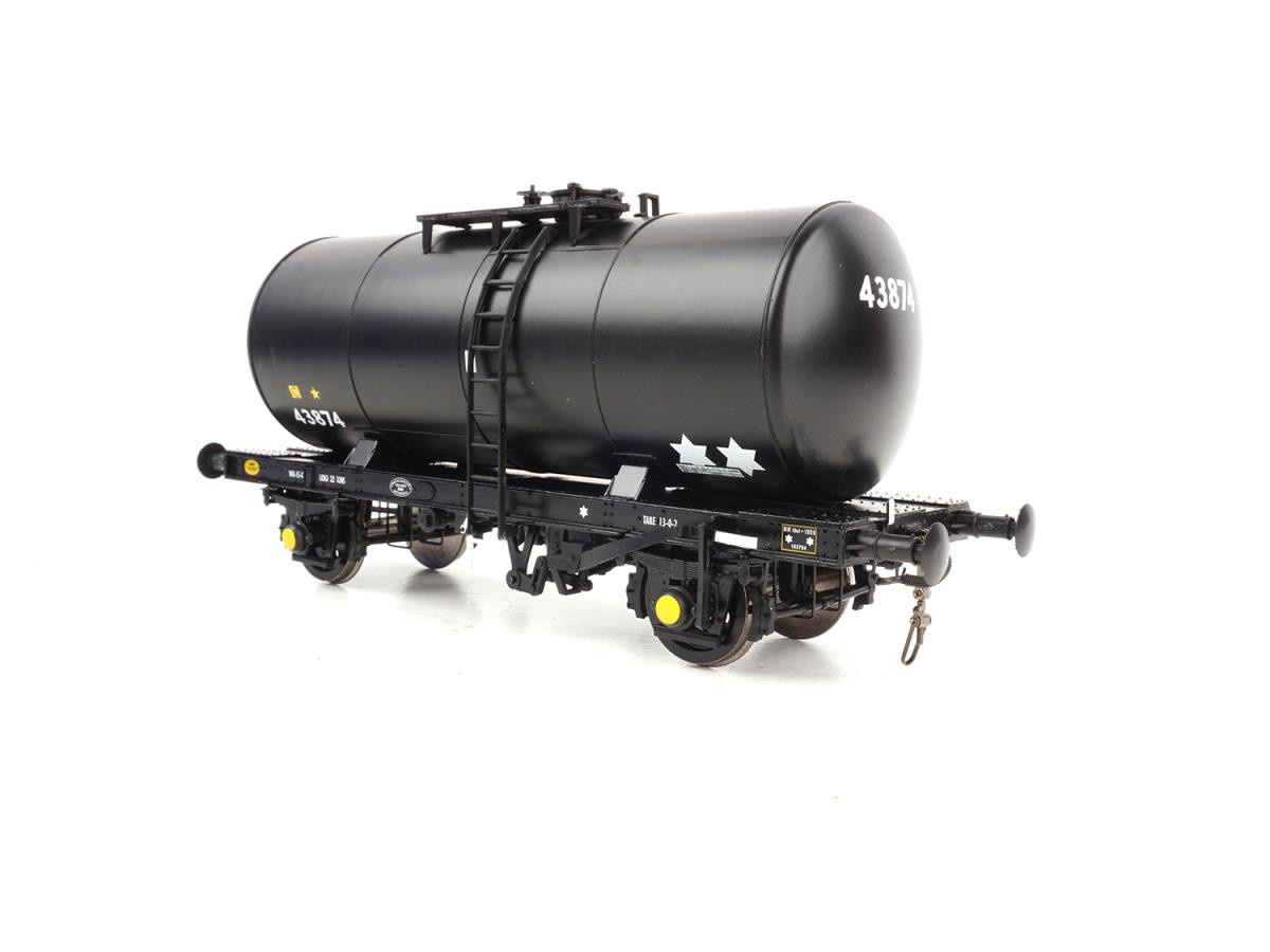 1021 35T B TANK WAGON ESSO BLACK UNBRANDED (image for) 1021 35T B TANK WAGON ESSO BLACK UNBRANDED