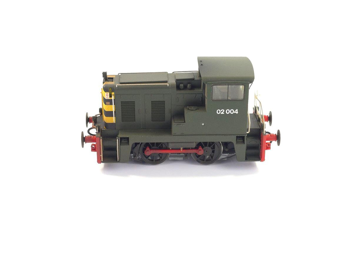 (image for) 2844 Class 02 0-4-0DH 02004 BR Green No Logo Weathered